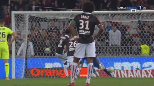 太强了！詹姆斯赛前近13场场均25.6分6.5助攻6.2篮板！