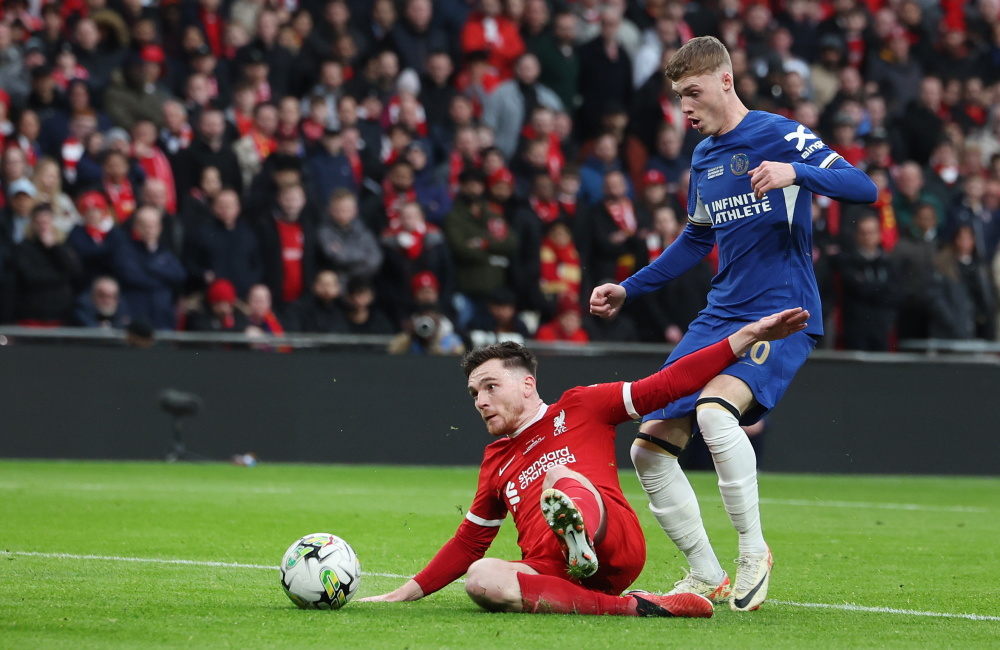 快船主场险胜勇士 库里关键三分追近却因6犯被罚下场